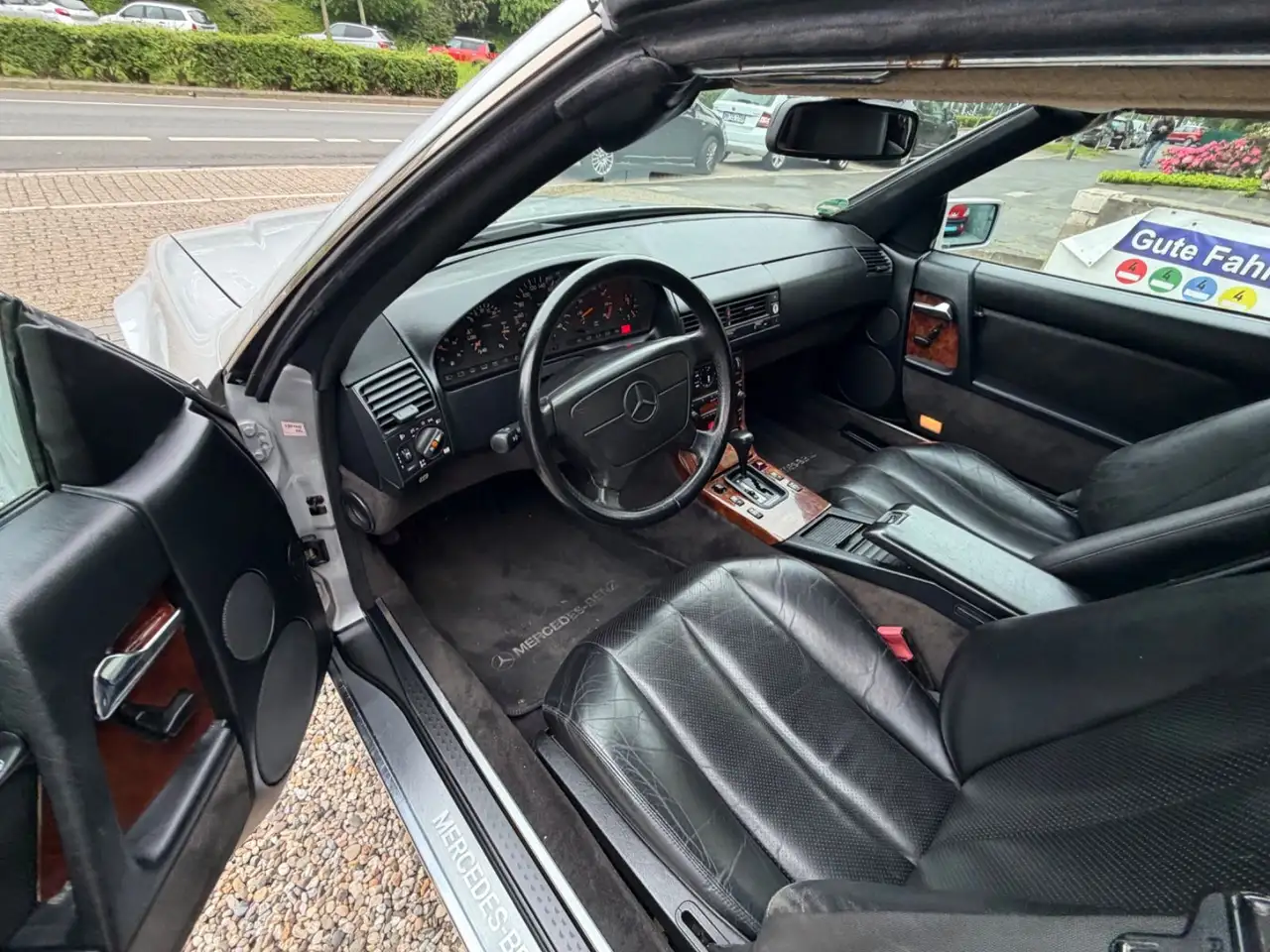 Mercedes-Benz SL 300 *TÜV NEU*1 HAND*GARAGENWAGEN*TOP*, foto 6