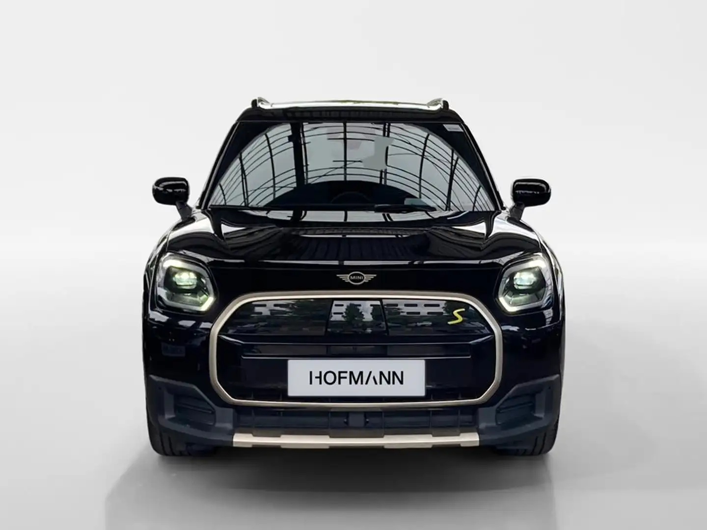 MINI Cooper SE Countryman Favoured Trim Schwarz - 2