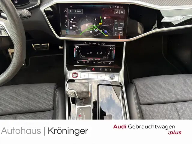 Audi S6 Avant view 14
