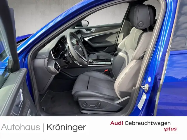 Audi S6 Avant view 7