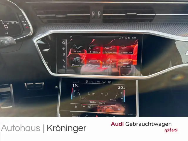 Audi S6 Avant view 15