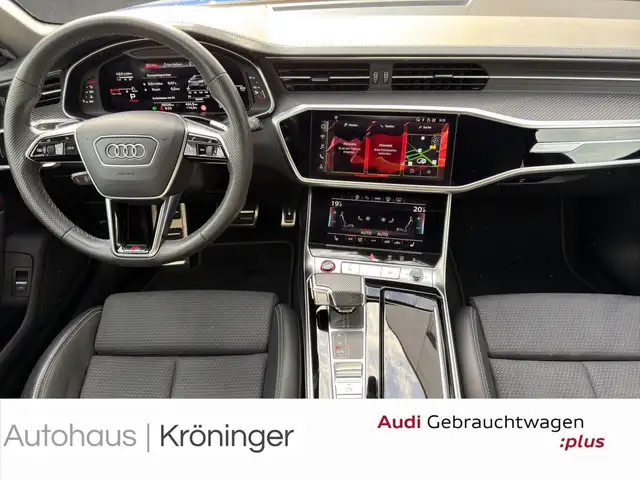 Audi S6 Avant view 13
