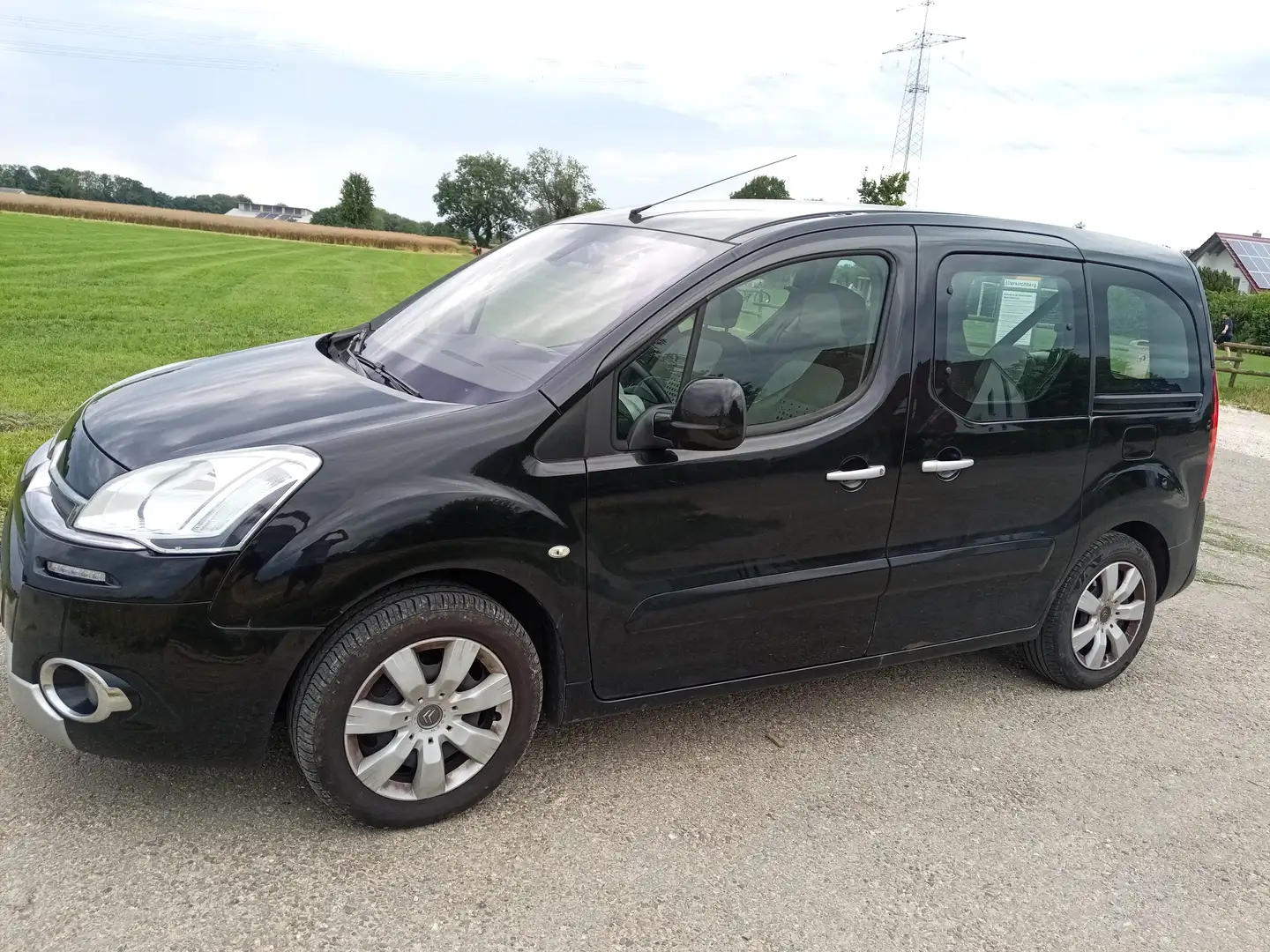 Citroen Berlingo Berlingo Kombi Diesel  5-Türer 1.6 HDi 90 Mult Negru - 2