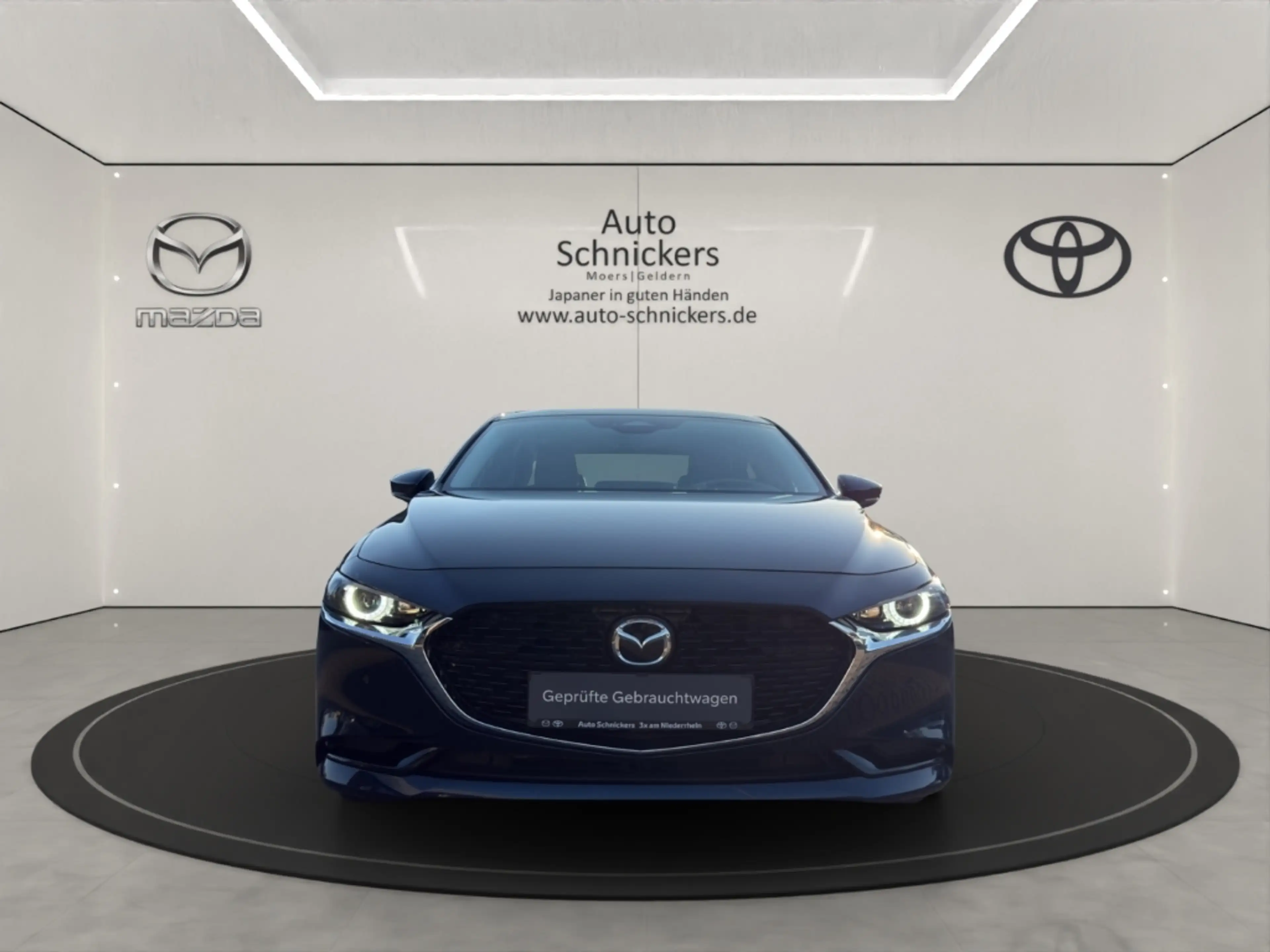 Mazda 3 SKY-G SOMO Takumi+4-TÜRER-STUFENHECK !! — photo 8