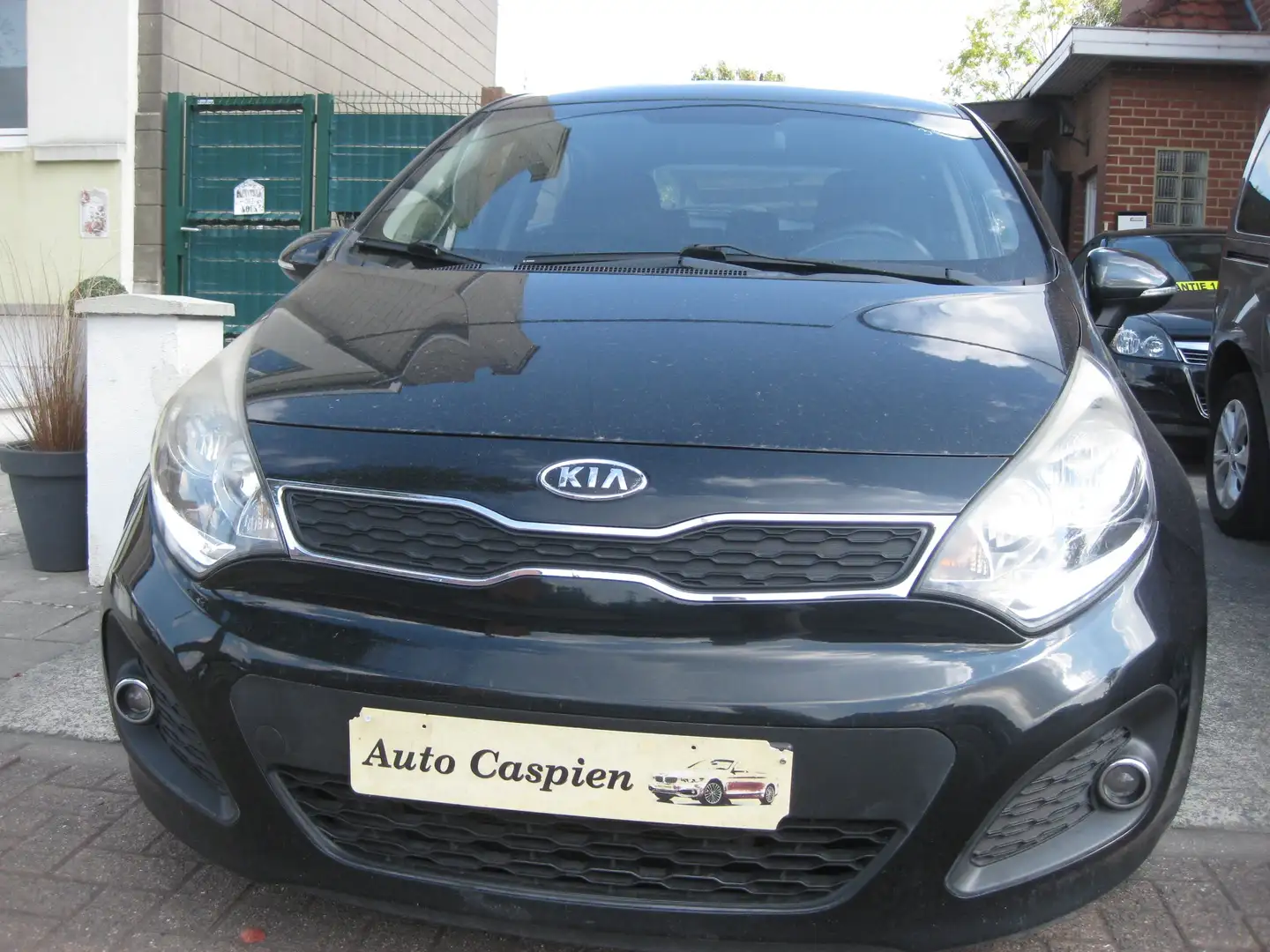 Kia Rio 1.4 CRDi GPS Clim Camera Euro 5 Noir - 1