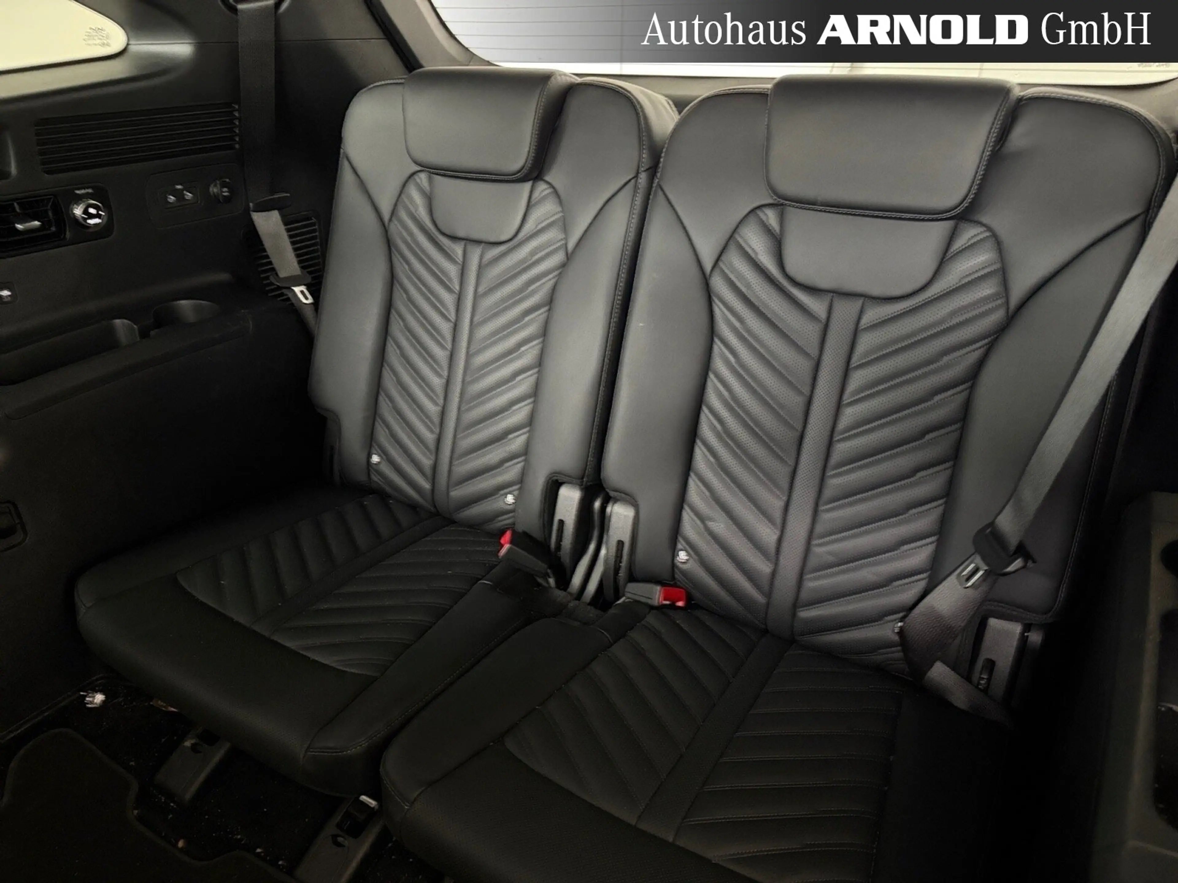 Kia Sorento Sorento 1.6T PHEV AWD Platinum 360° 7-Sitze HuD — photo 14