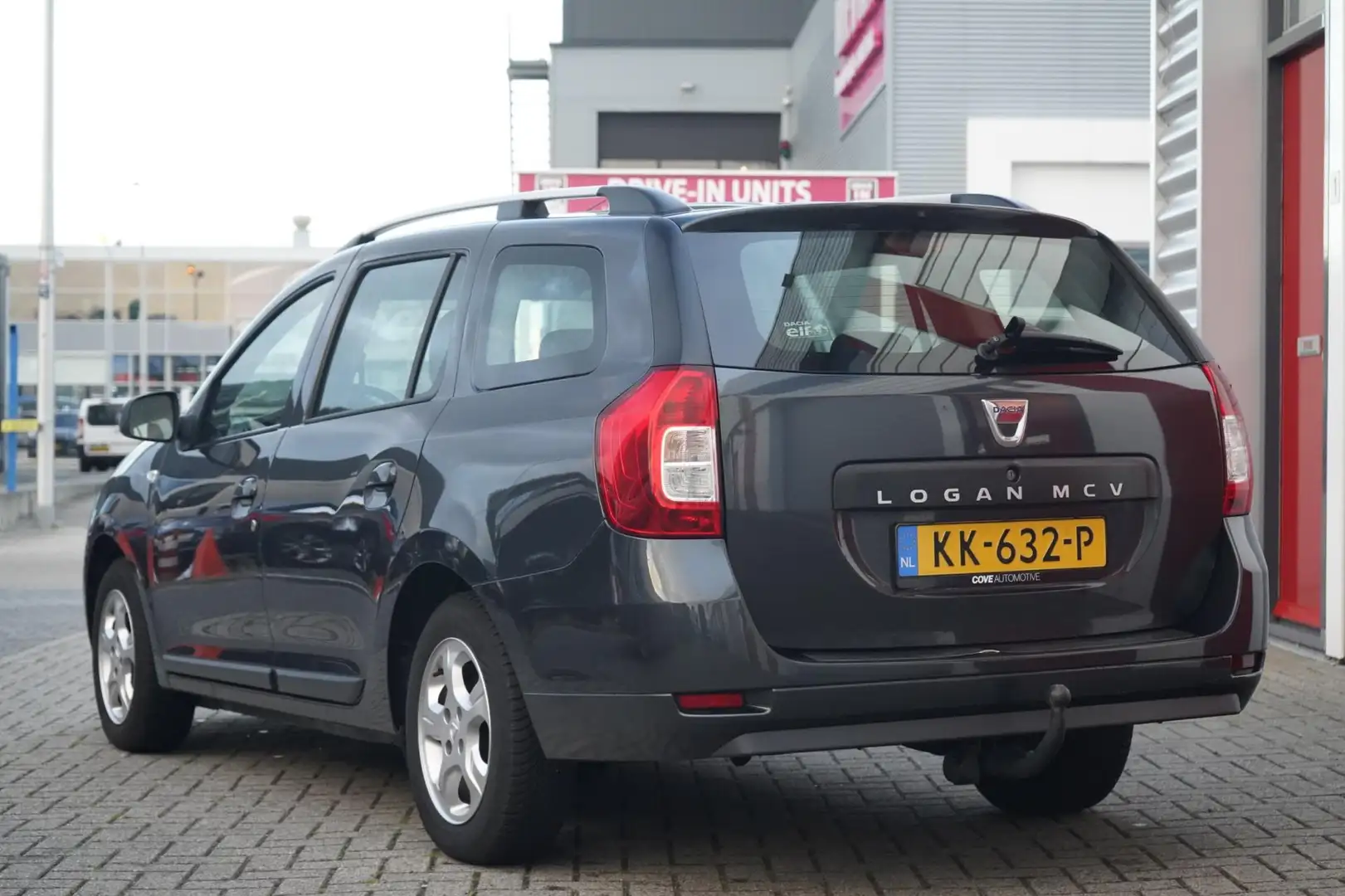Dacia Logan MCV 0.9 TCe Easy-R Lauréate | CRUISE | AIRCO Grijs - 2