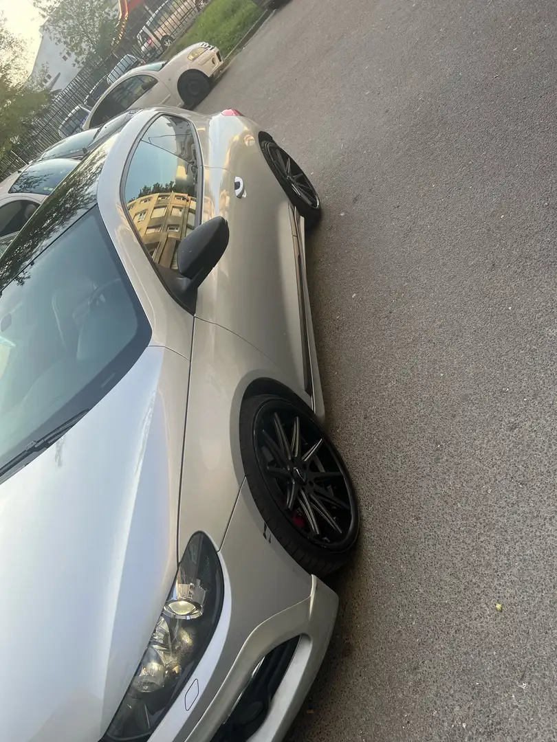 Volkswagen Scirocco 2.0 TSI 200 Carat DSG6 Gris - 1