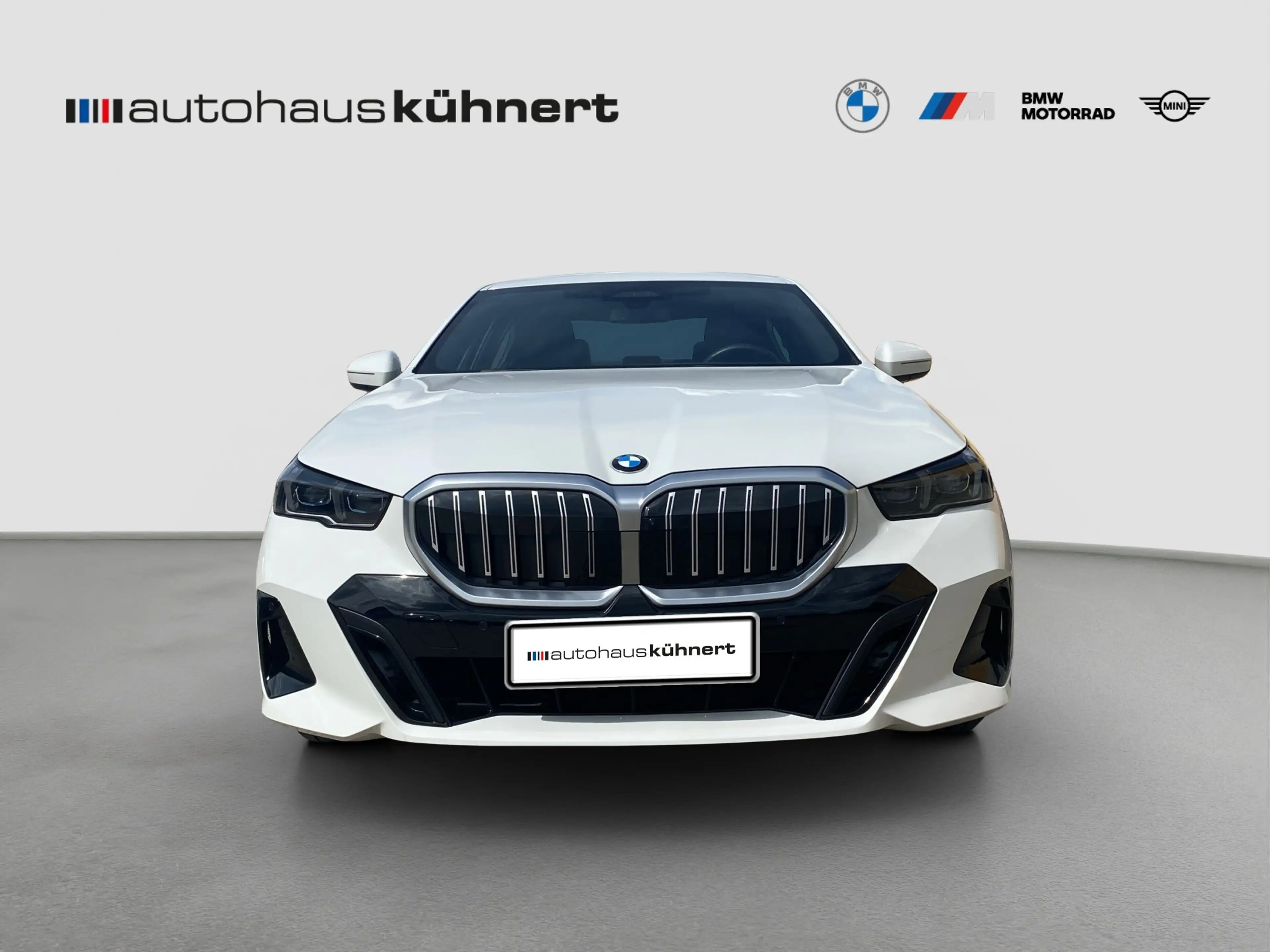 BMW 520 d xDrive Limousine ///M-Sport ACC LED SpurAss 360° — photo 3