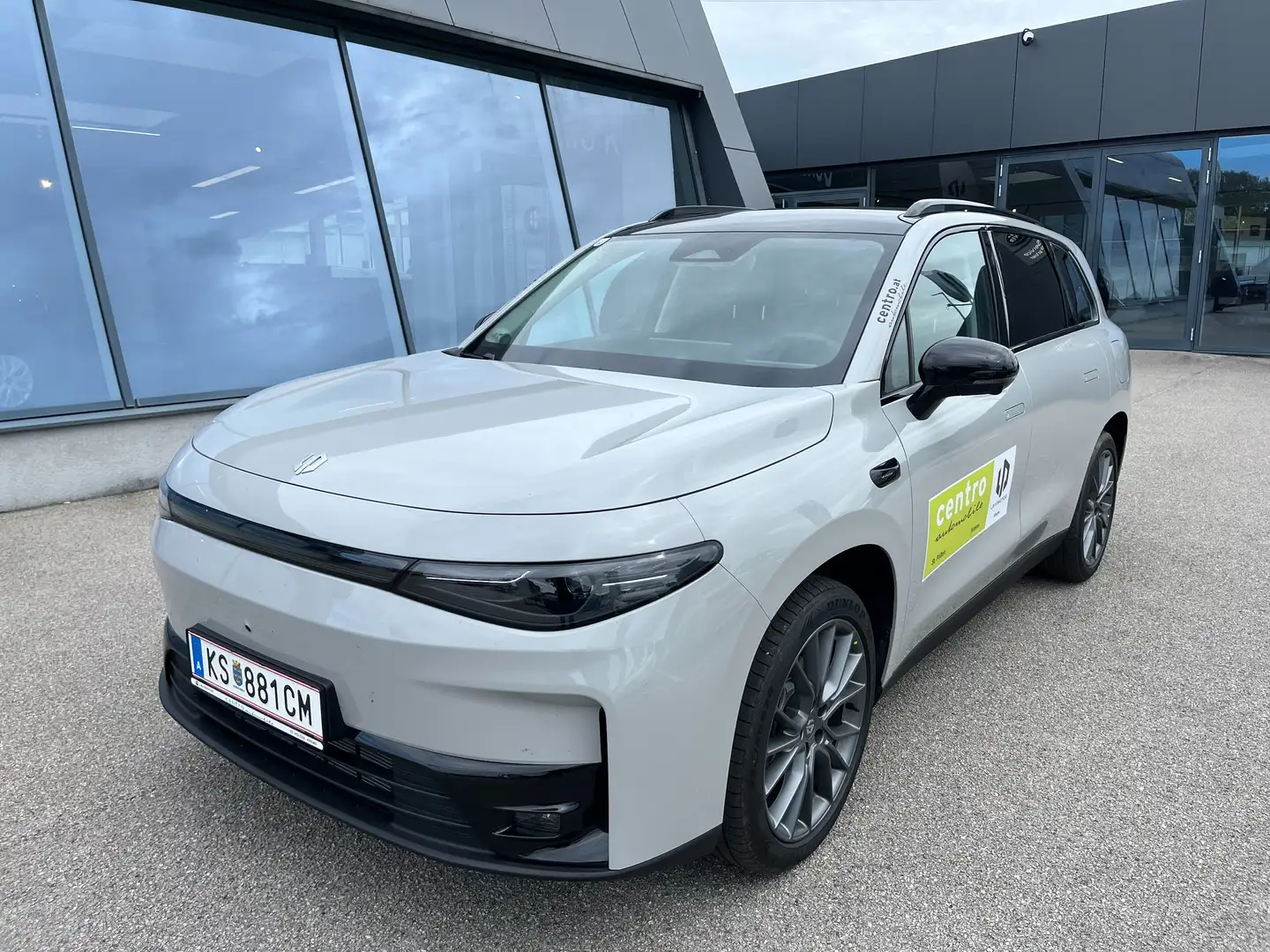Leapmotor C10 Design - REEV - Range Extender - 950km Reichweite Grau - 1