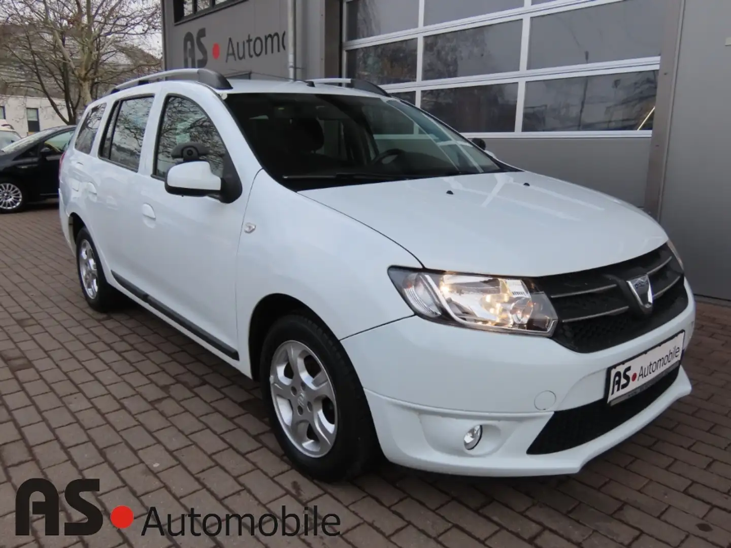 Dacia Logan Fahrschule 1.5 dCi 2.Hd*Navi*Klima*PDC Weiß - 1