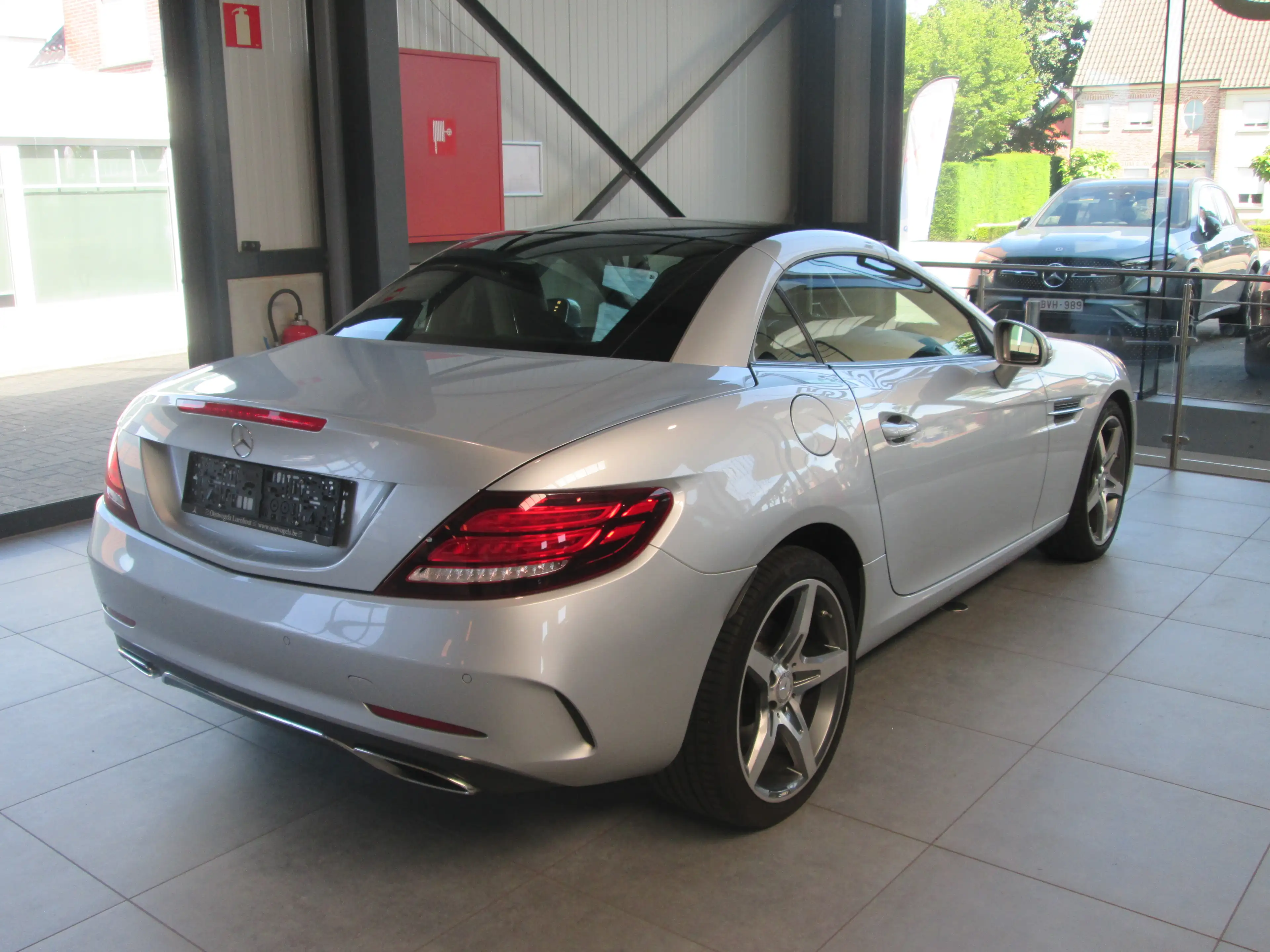 Mercedes-Benz SLC 200 AMG — photo 7
