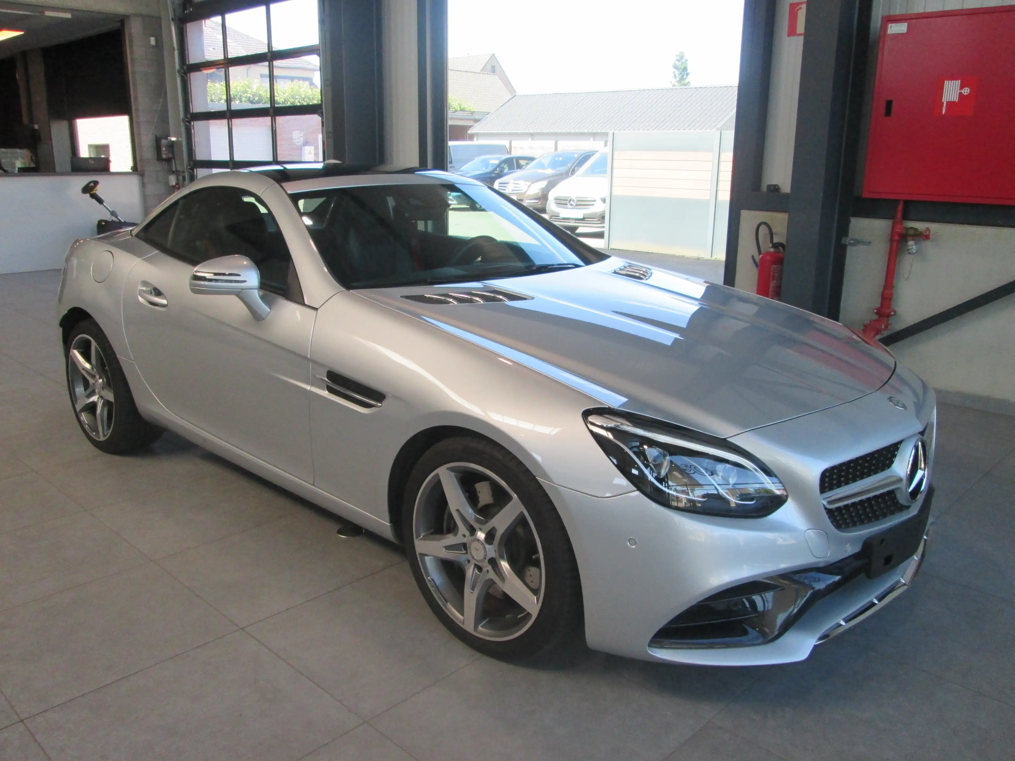 Mercedes-Benz SLC 200 AMG