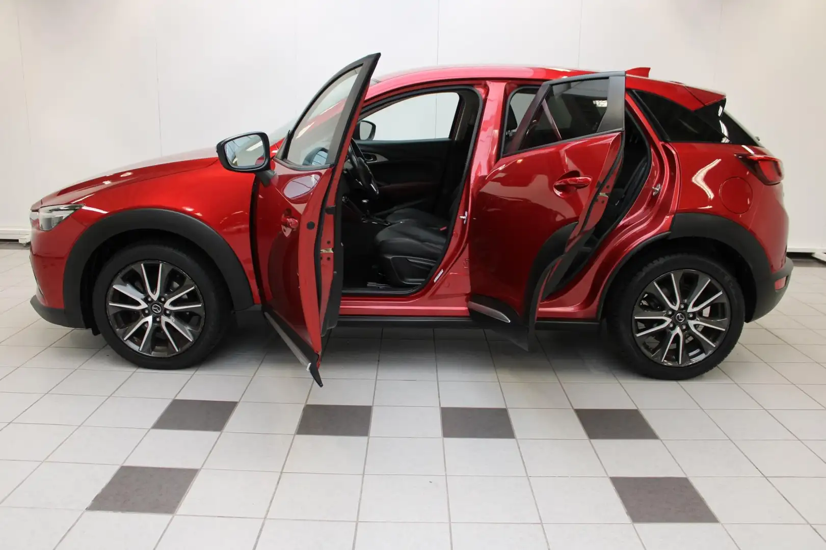 Mazda CX-3 2.0 SkyActiv-G 120 GT-M - Automaat en 1e eigenaar Rood - 2