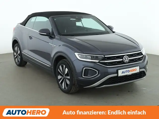 Volkswagen T-Roc view 8