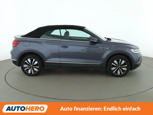 Volkswagen T-Roc view 7