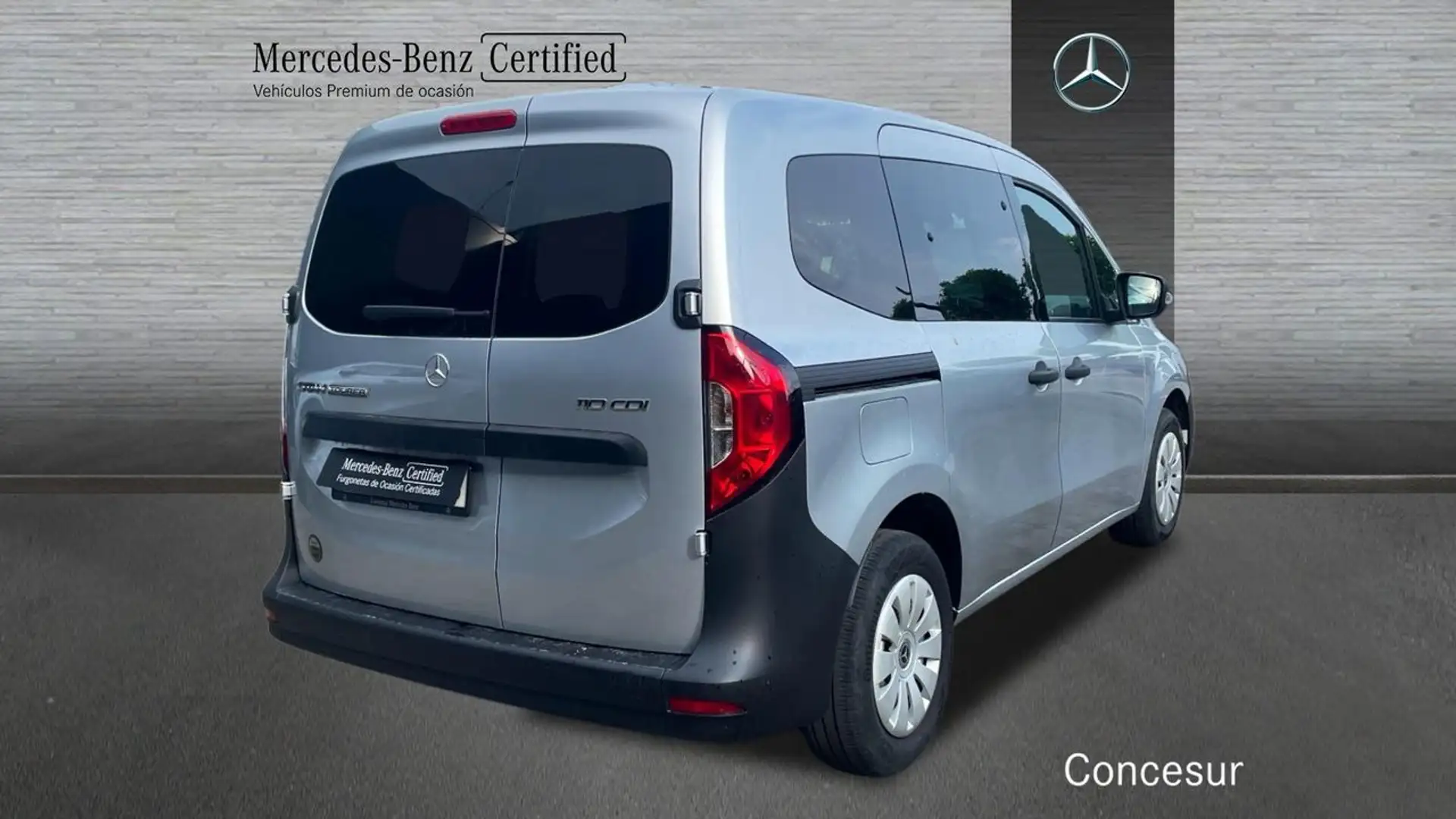 Mercedes-Benz Citan Tourer 110CDI Base Gris - 2
