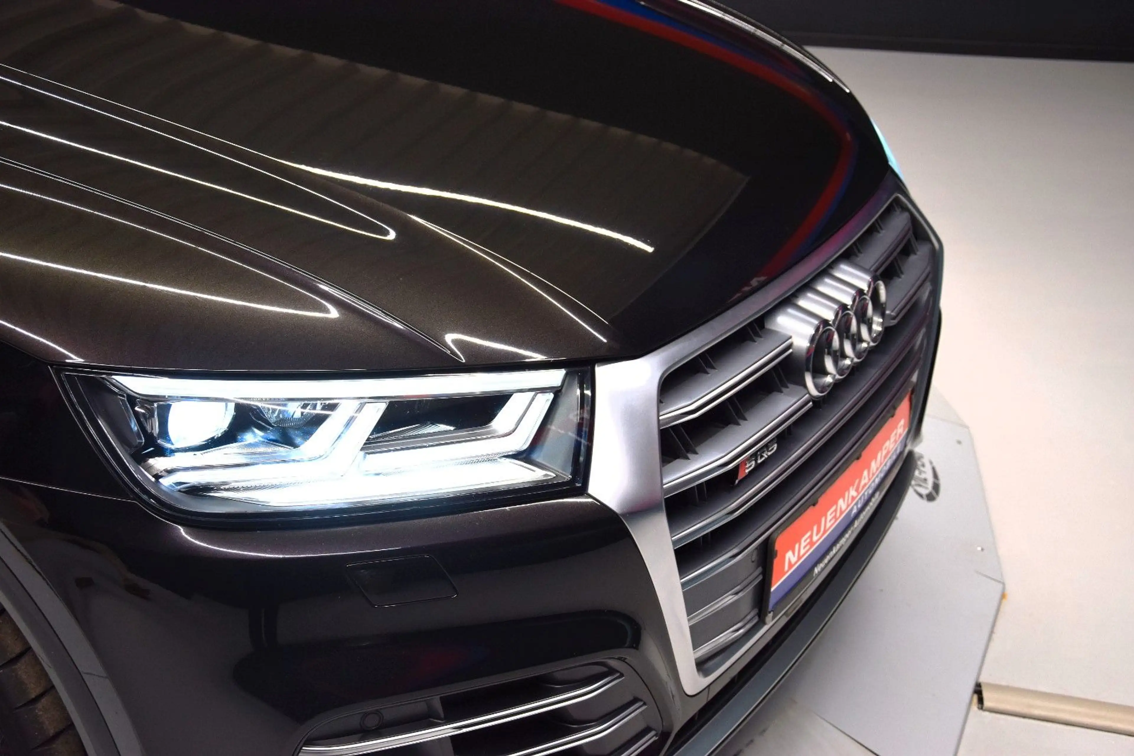 Audi SQ5 3.0 TFSI quattro Pano Luft HuD ACC Virtual — photo 9
