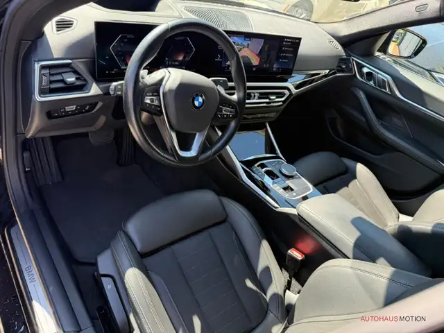 BMW 4 Series view 8