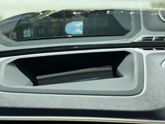 BMW 4 Series view 17