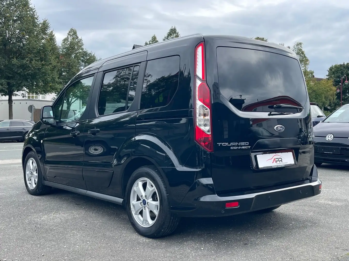 Ford Tourneo Connect Titanium Pano 2x Schiebetüren Schwarz - 2