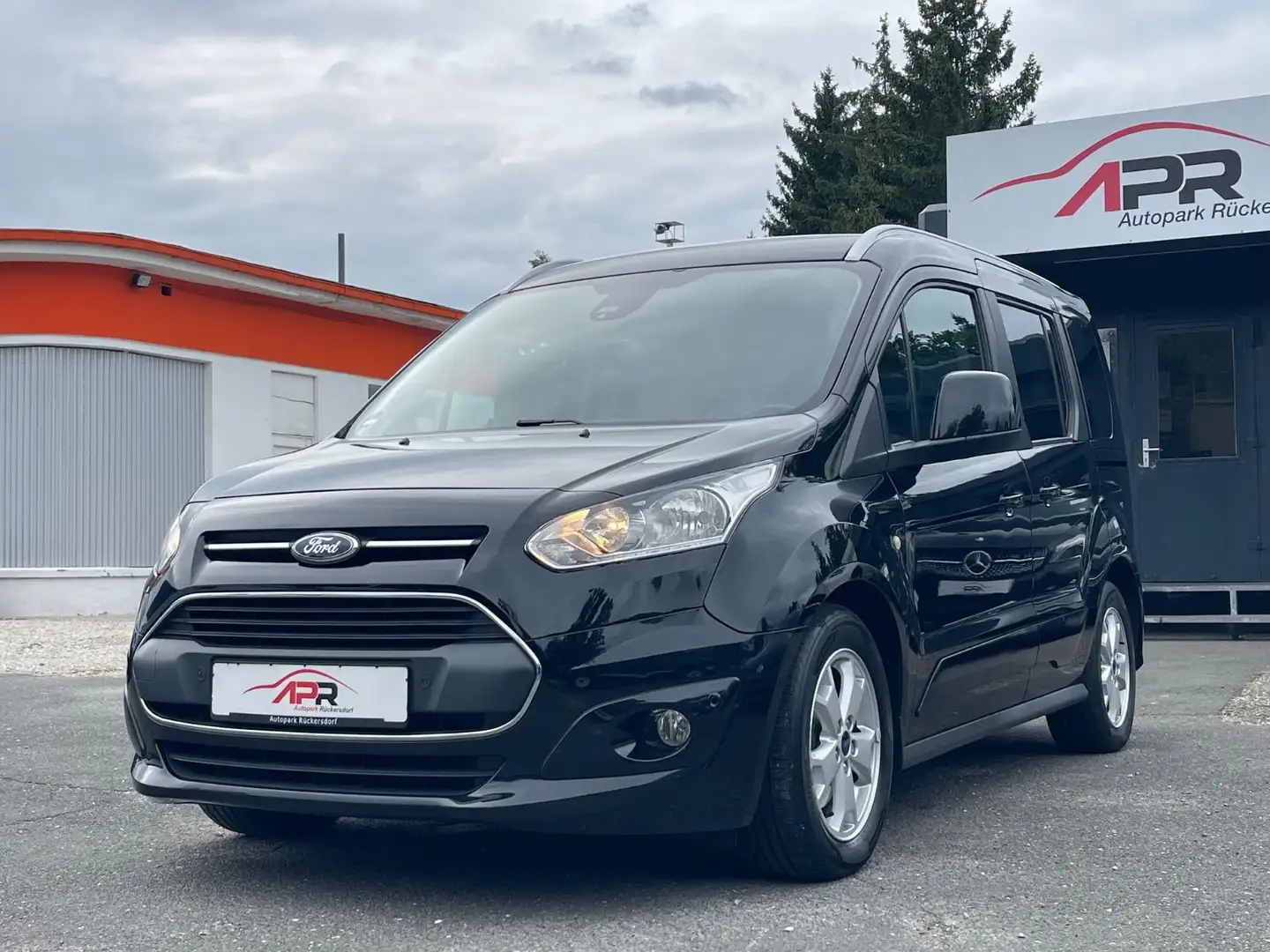 Ford Tourneo Connect Titanium Pano 2x Schiebetüren Schwarz - 1