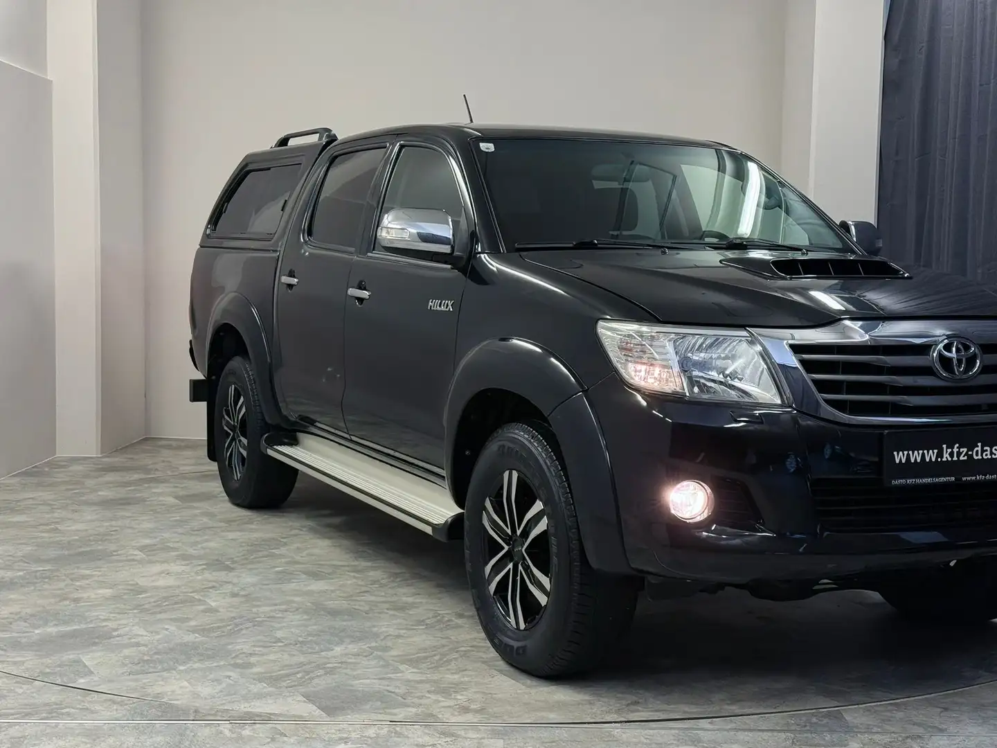 Toyota Hilux 3,0 D-4D II DK II Pickerl NEU II Hardtop II Schwarz - 2