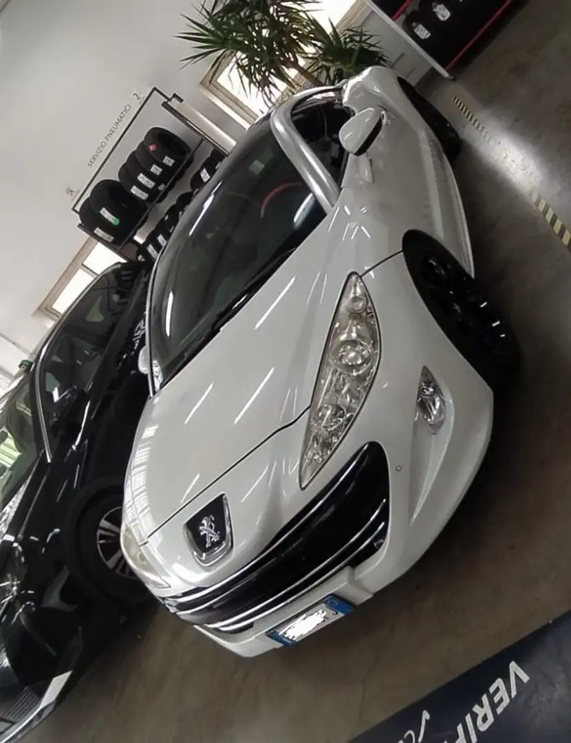 Peugeot RCZ - 1