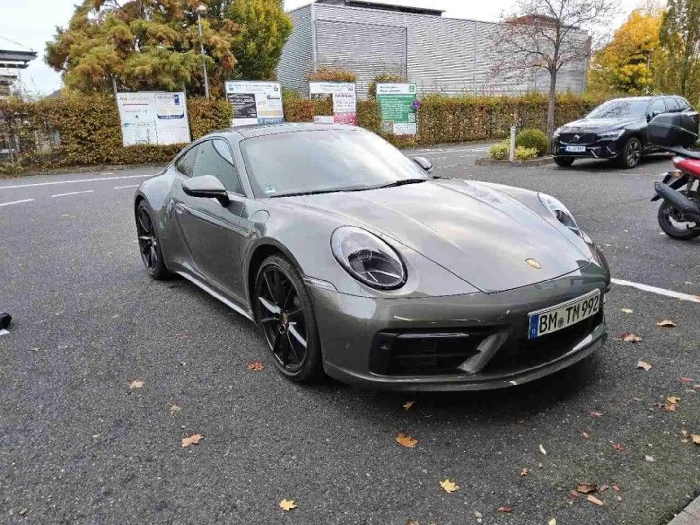 Porsche 911 Carrera Pano SportPaket SportChrono Grün - 2