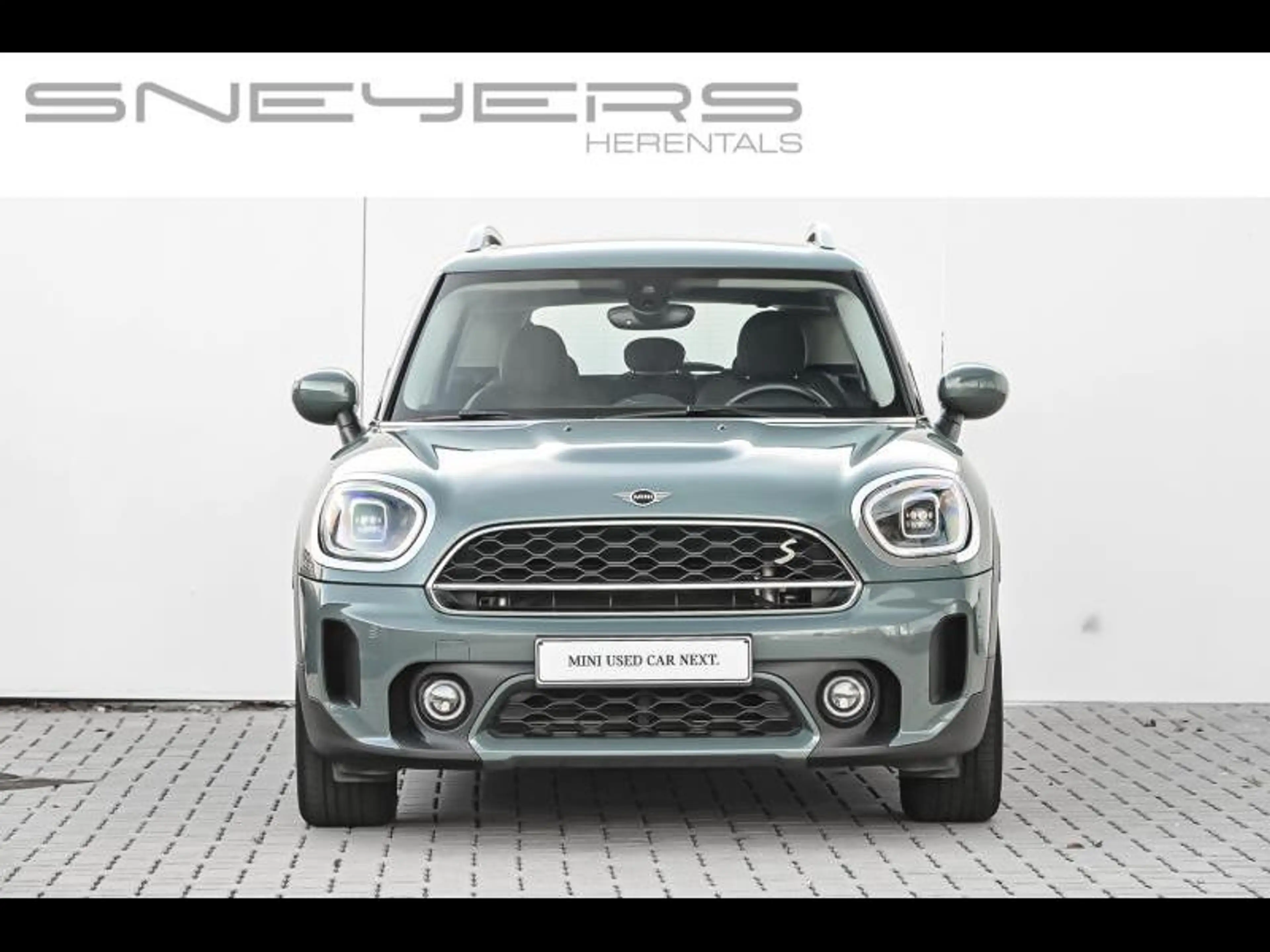 MINI Cooper SE Countryman — photo 2