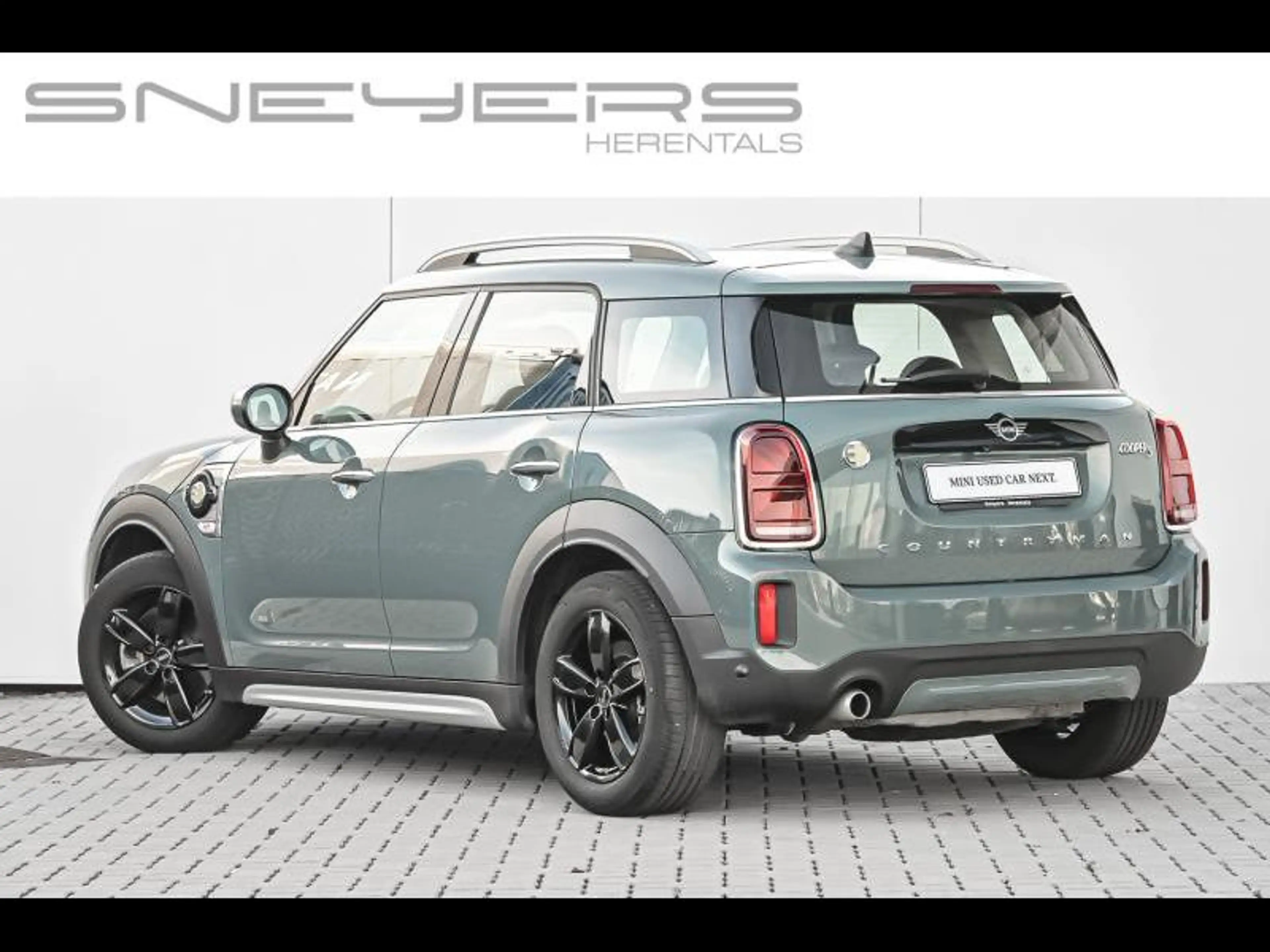 MINI Cooper SE Countryman — photo 5