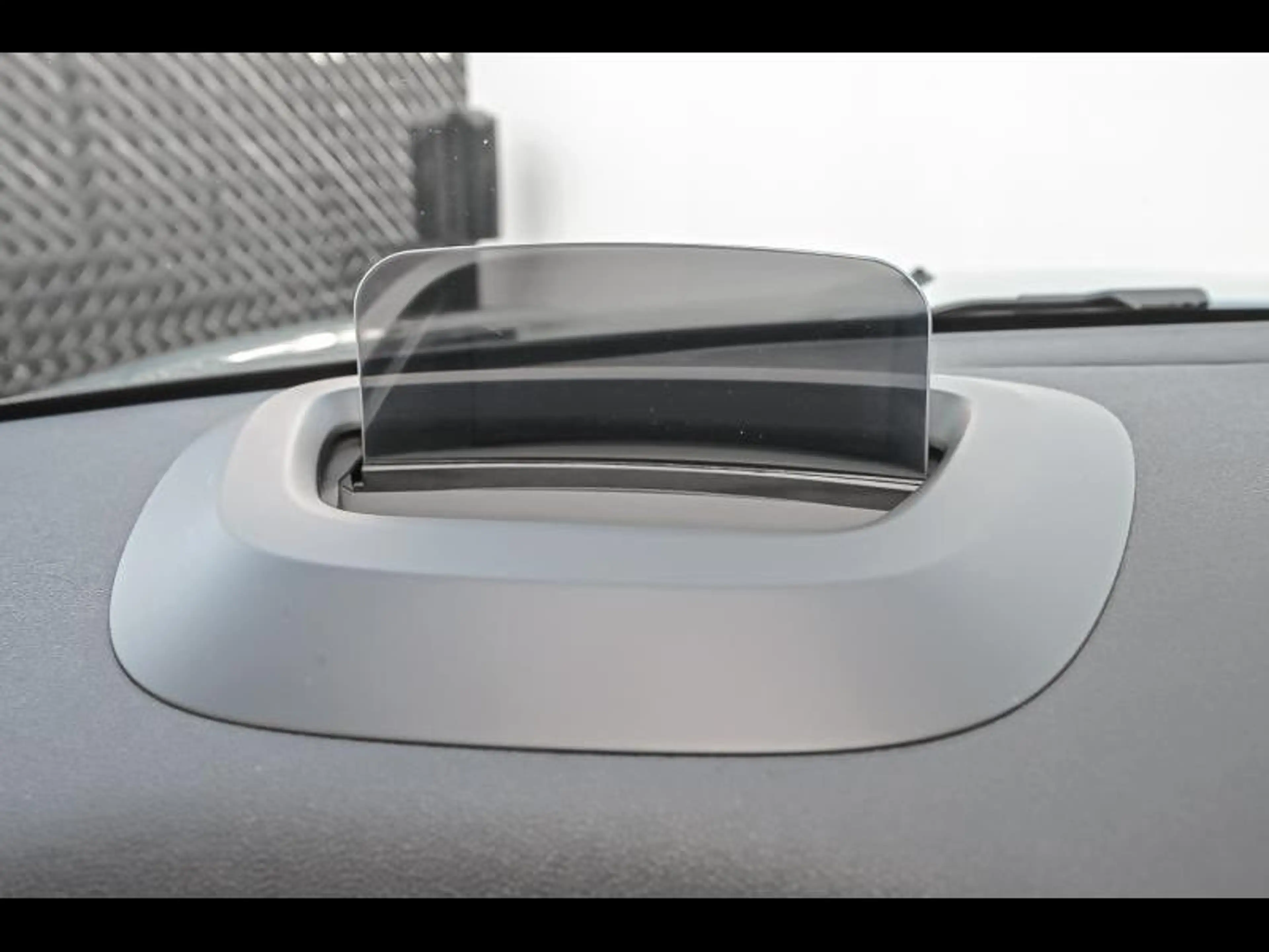 MINI Cooper SE Countryman — photo 15