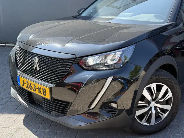 Peugeot 2008 view 7