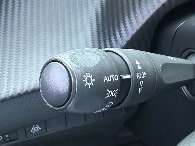 Peugeot 2008 view 15
