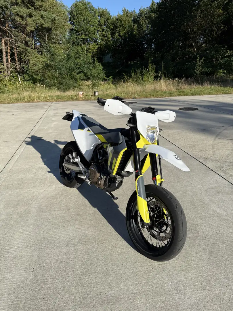Husqvarna 701 Supermoto Blanc - 1