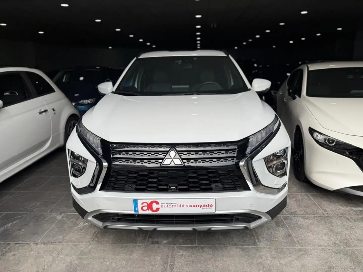 Mitsubishi Eclipse Cross PHEV Kaiteki + 4WD Blanco - 1