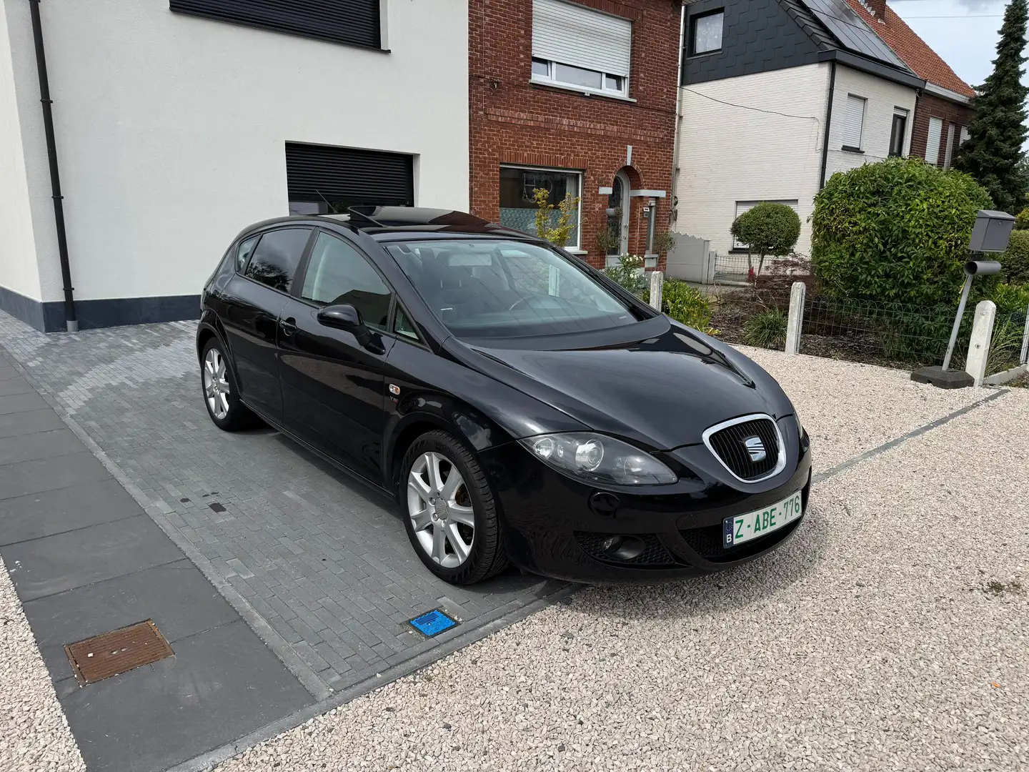 SEAT Leon Leon 1.8 TSI Sport Чорний - 1