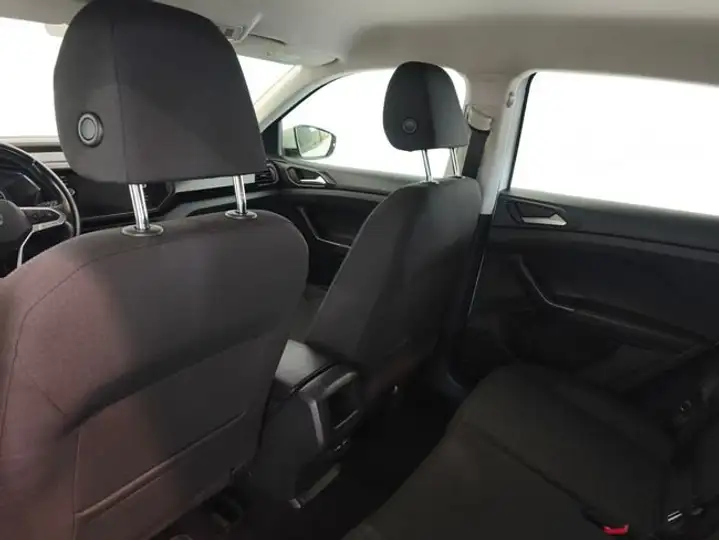Volkswagen T-Cross Advance 1.0 TSI 2022, foto 11