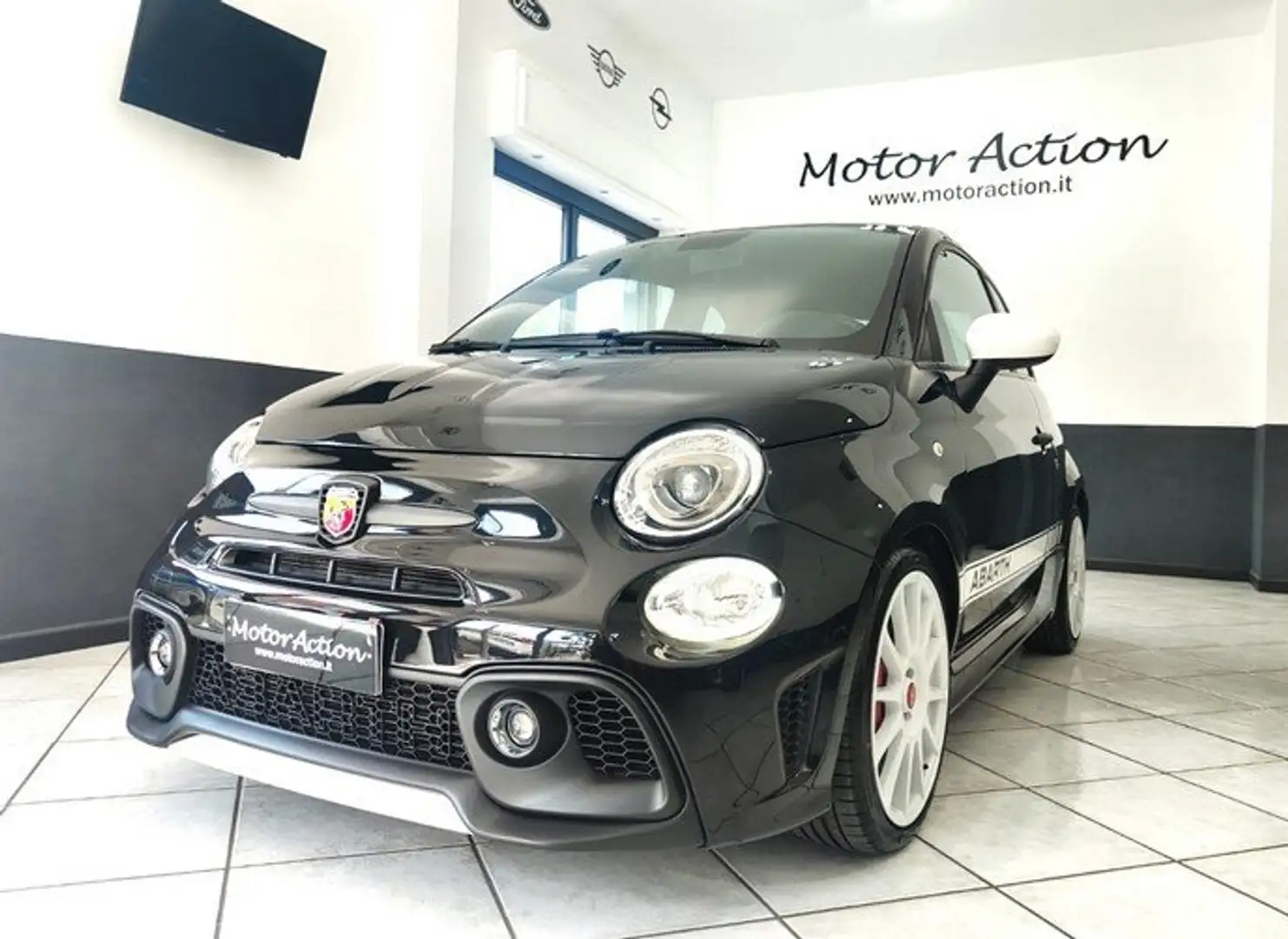 Abarth 695 1.4 t-jet esseesse 180cv One of 695 Negro - 1