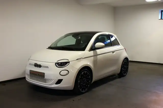 Fiat 500e La Prima 500, Start/Stop, Automaat, Camera, Navi