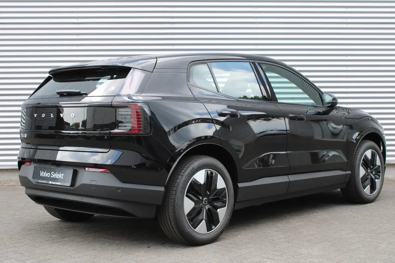 Volvo EX30 2026