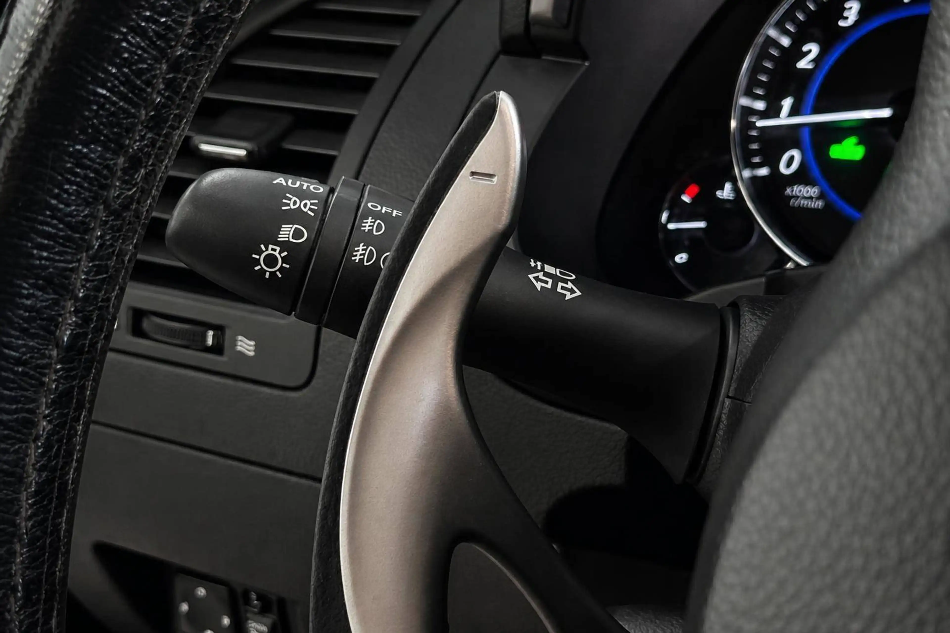 Infiniti QX70 - — photo 15