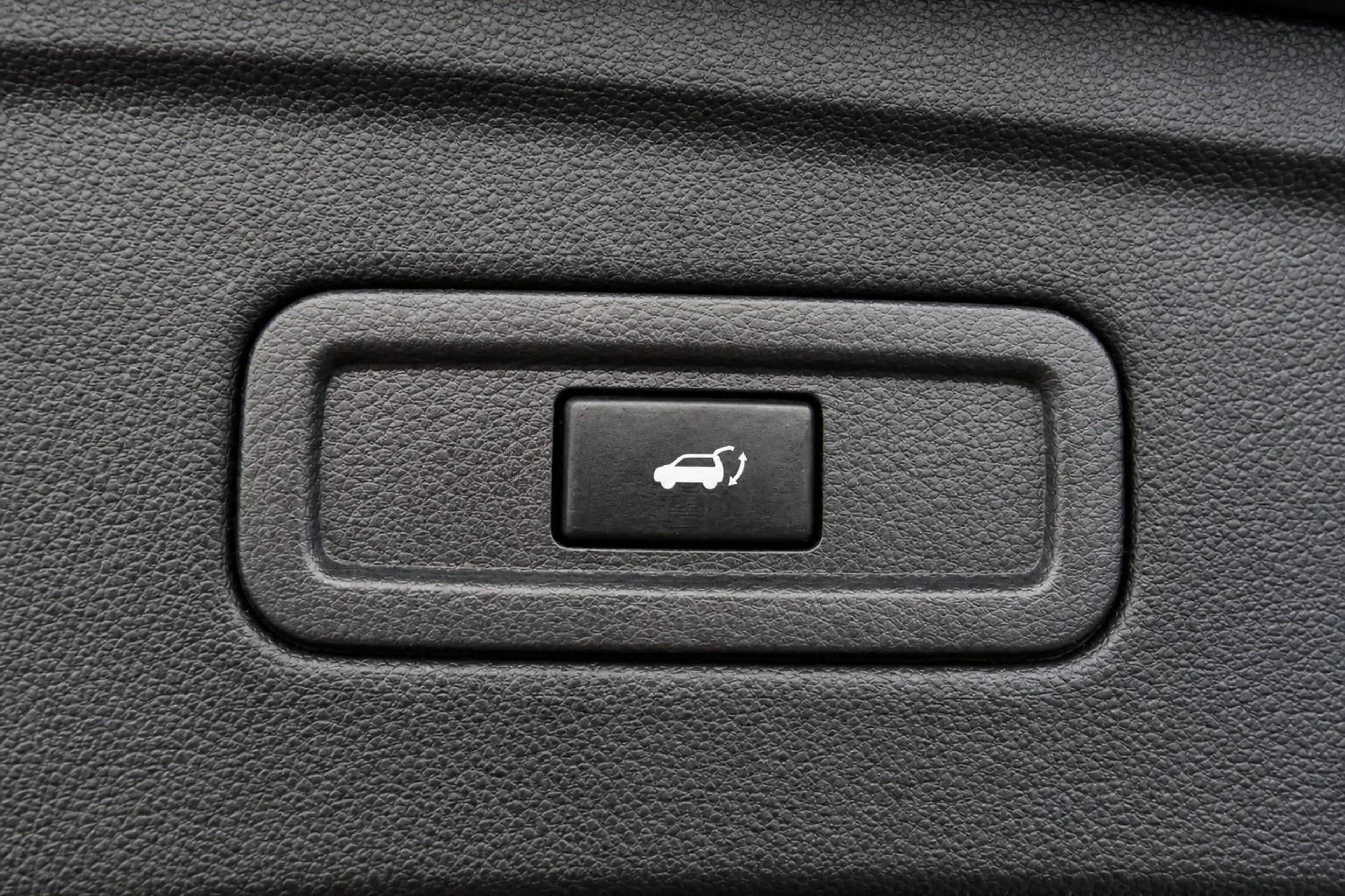 Infiniti QX70 - — photo 10