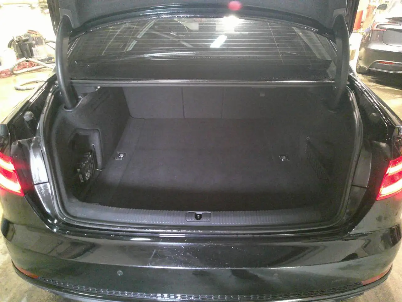 Audi A4 снимка Audi A4