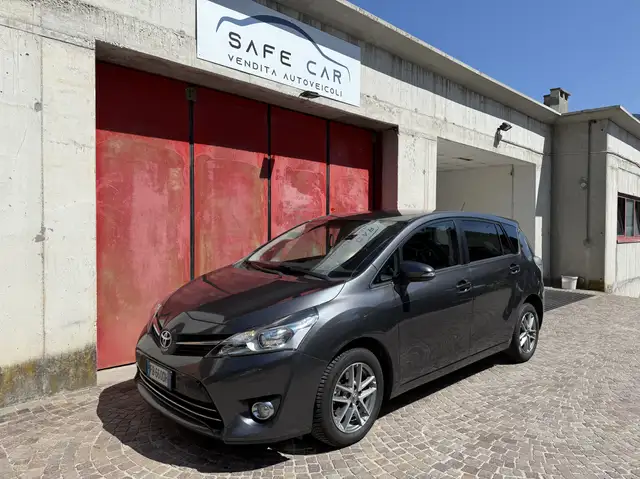 Toyota Verso