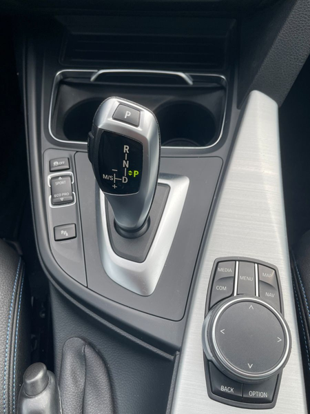BMW 320 320dA GT *X-Drive*M-Sportpaket*Navi*Leder*LED* — photo 19