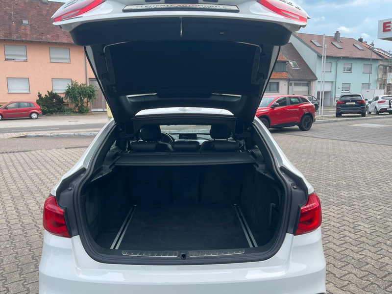 BMW 320 320dA GT *X-Drive*M-Sportpaket*Navi*Leder*LED* — photo 28