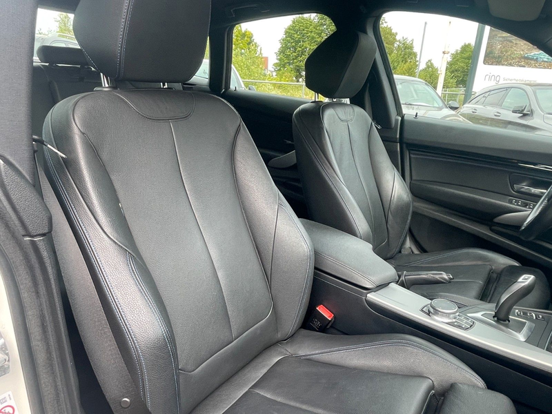 BMW 320 320dA GT *X-Drive*M-Sportpaket*Navi*Leder*LED* — photo 12