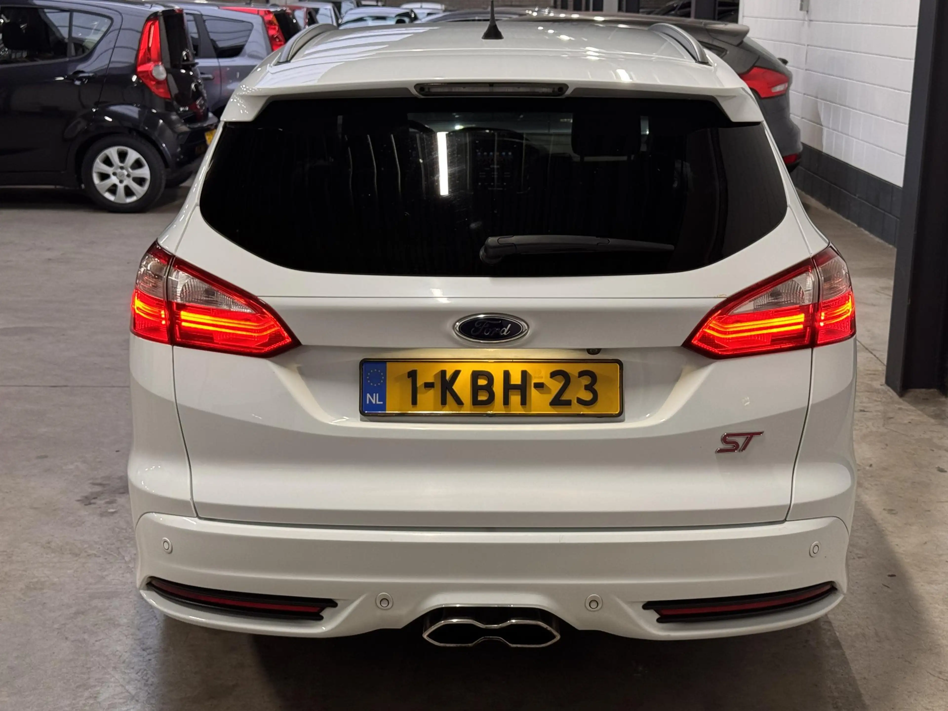 Ford Focus Wagon 2.0 EcoBoost ST-3 — photo 6