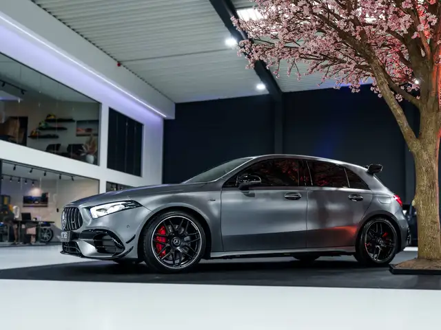 Mercedes-Benz A-Class view 3